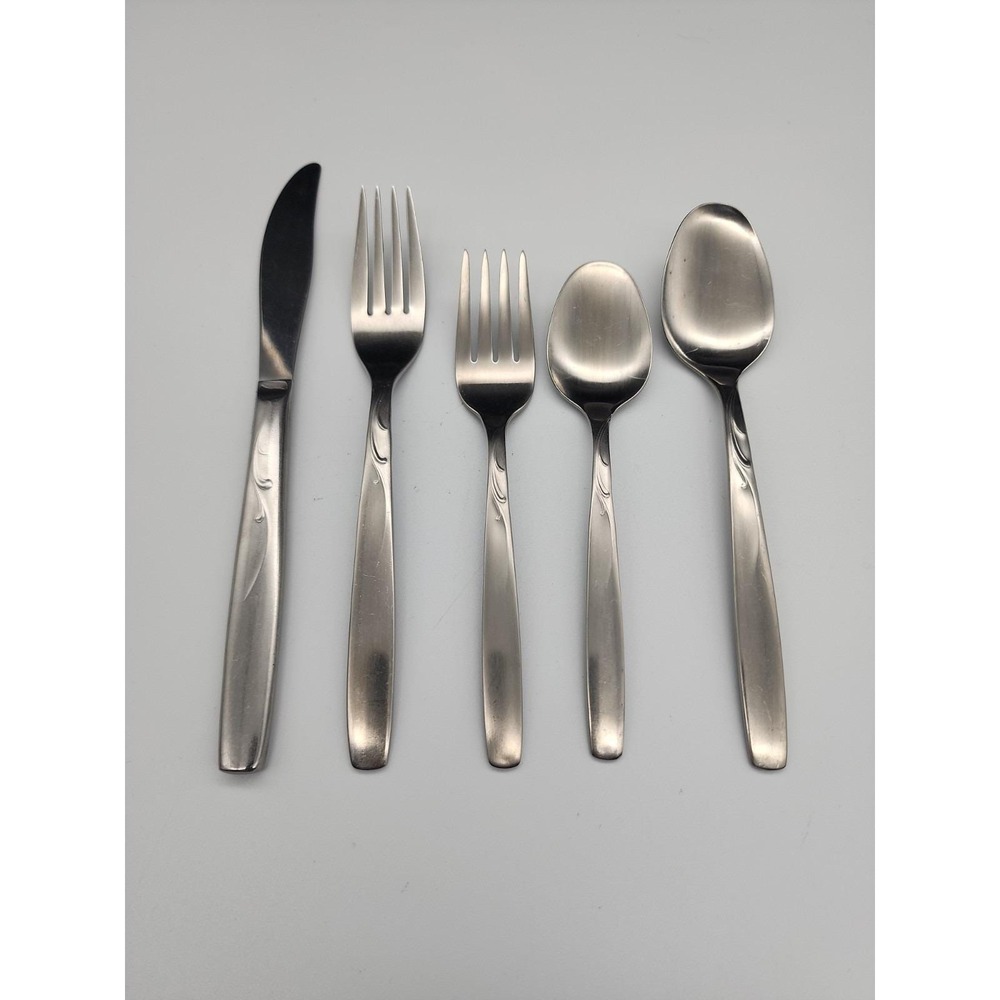 Set Of 5 IS Co International Garden Manor / Brentwood Stainless Flatware Set USA